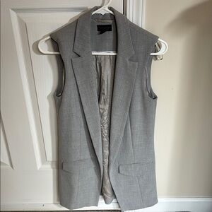 Gray Sleeveless Blazer Vest